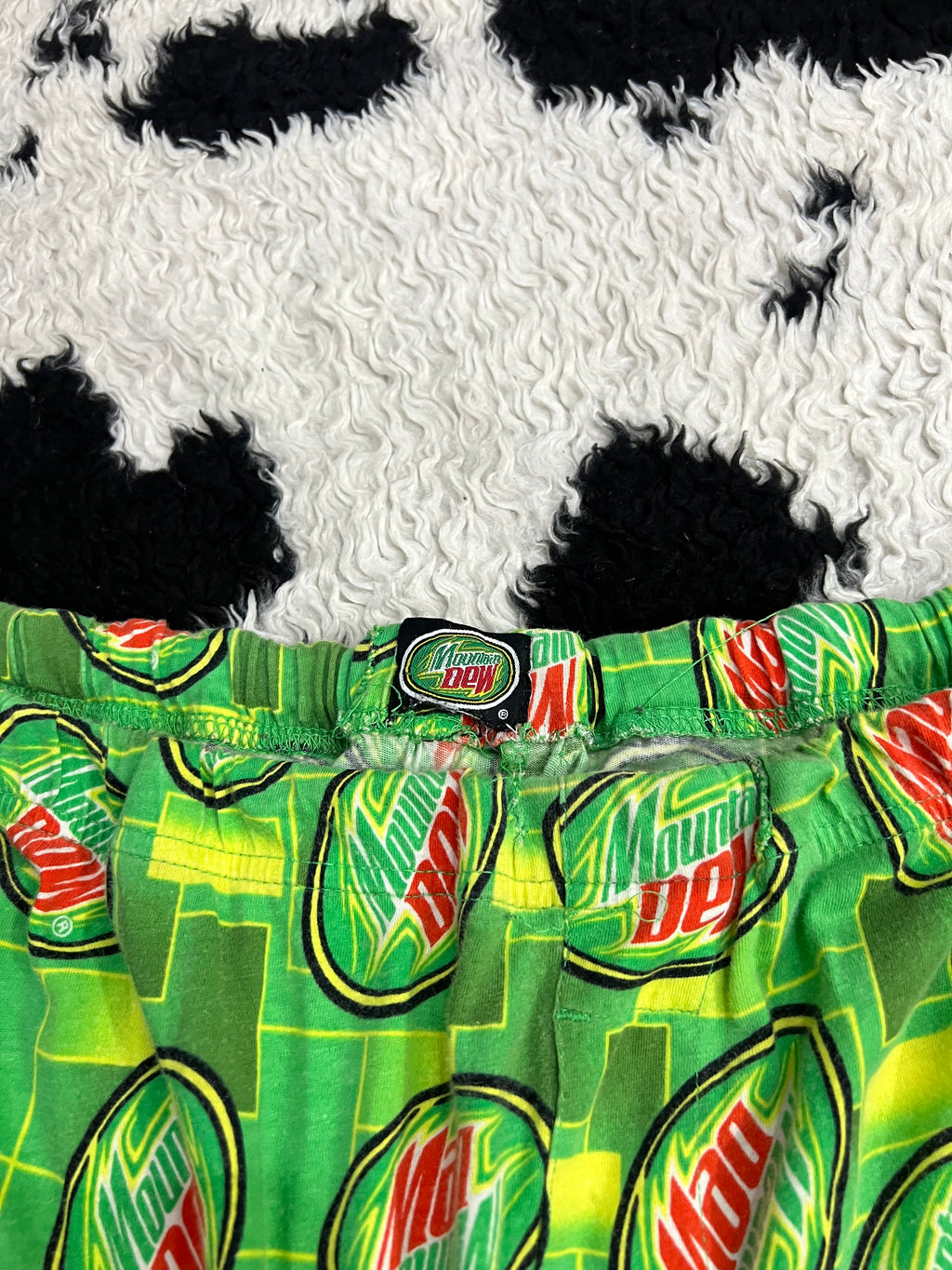 Mountain Dew PJs (Large)