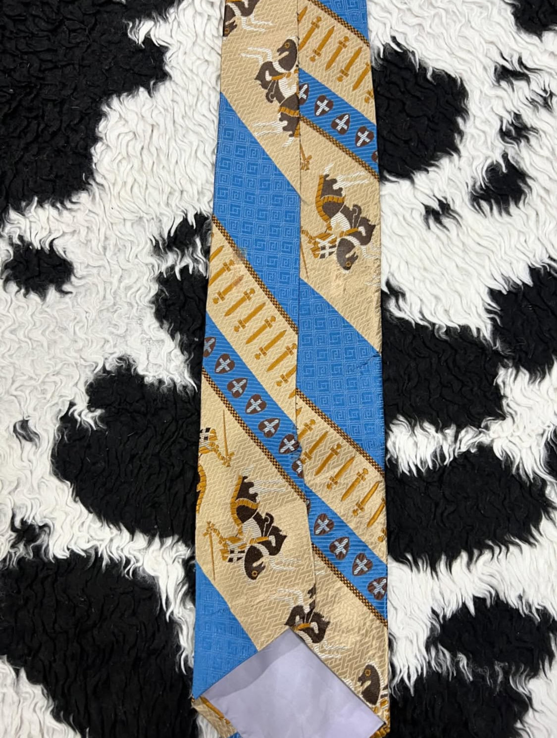 Knight on Horse Tie