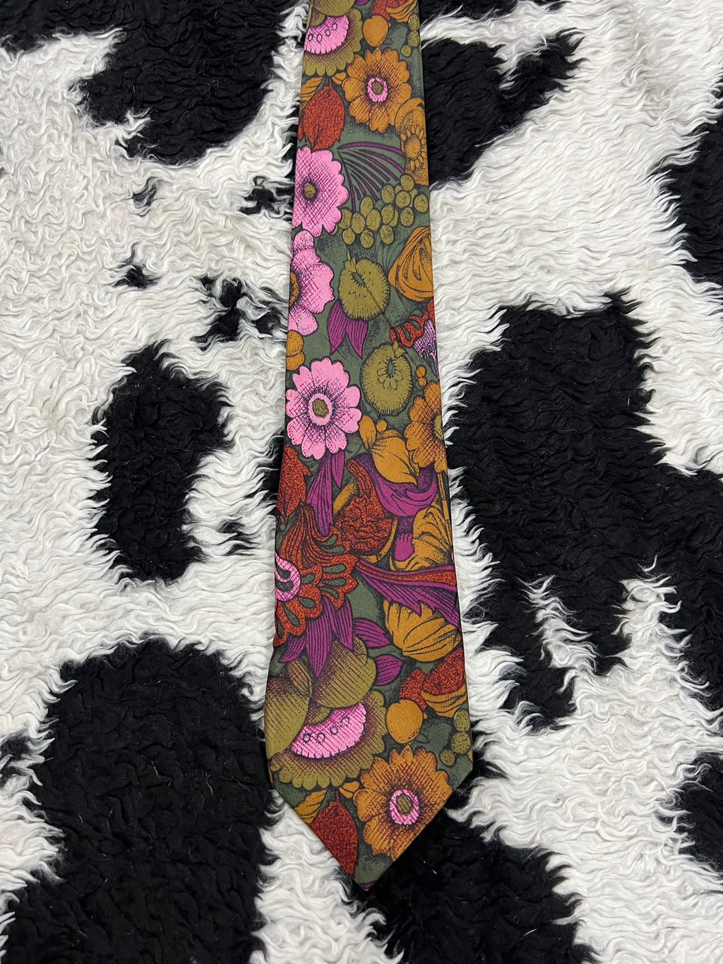 Tina Consina Floral Tie