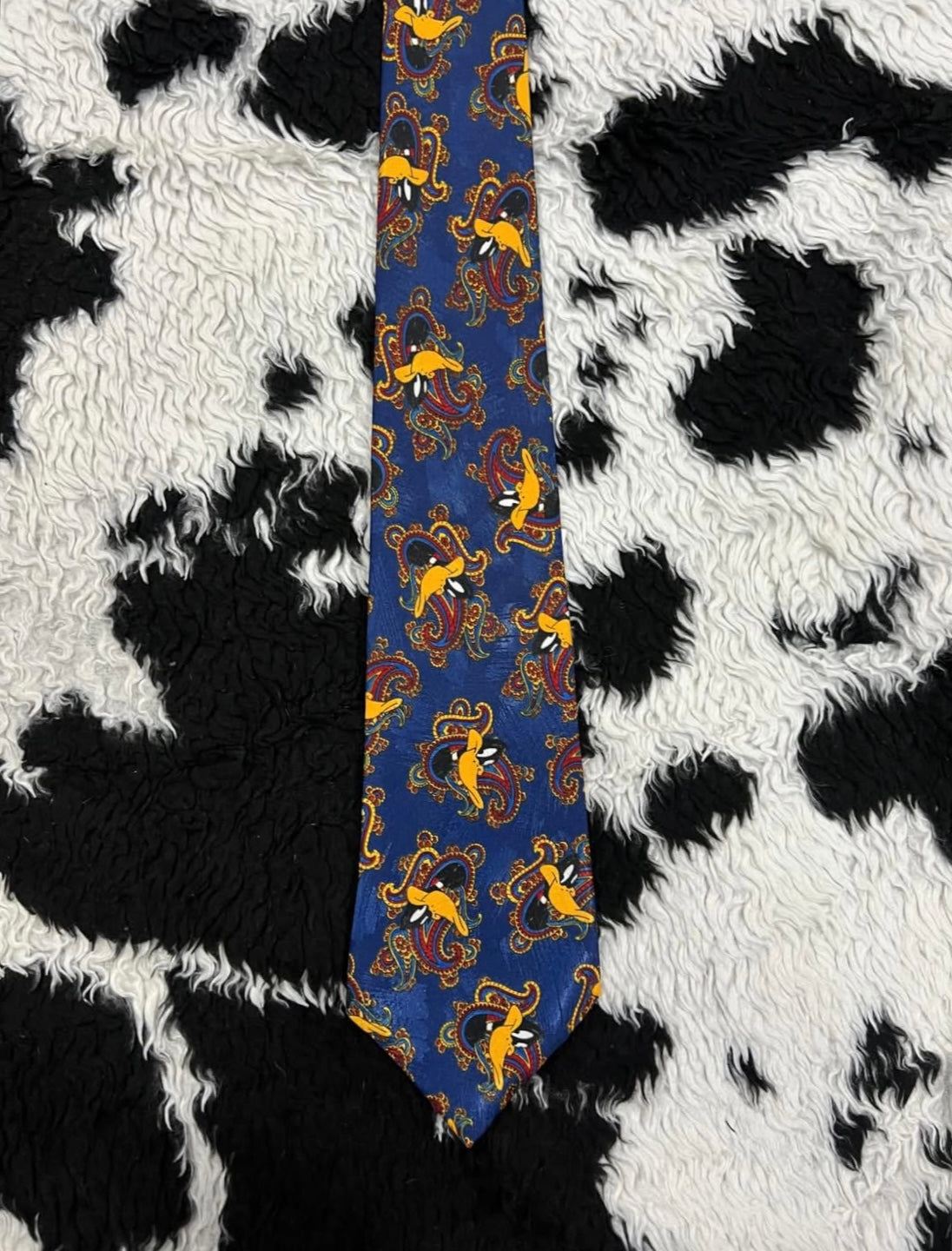 Vintage 1994 Daffy Duck Paisley Tie