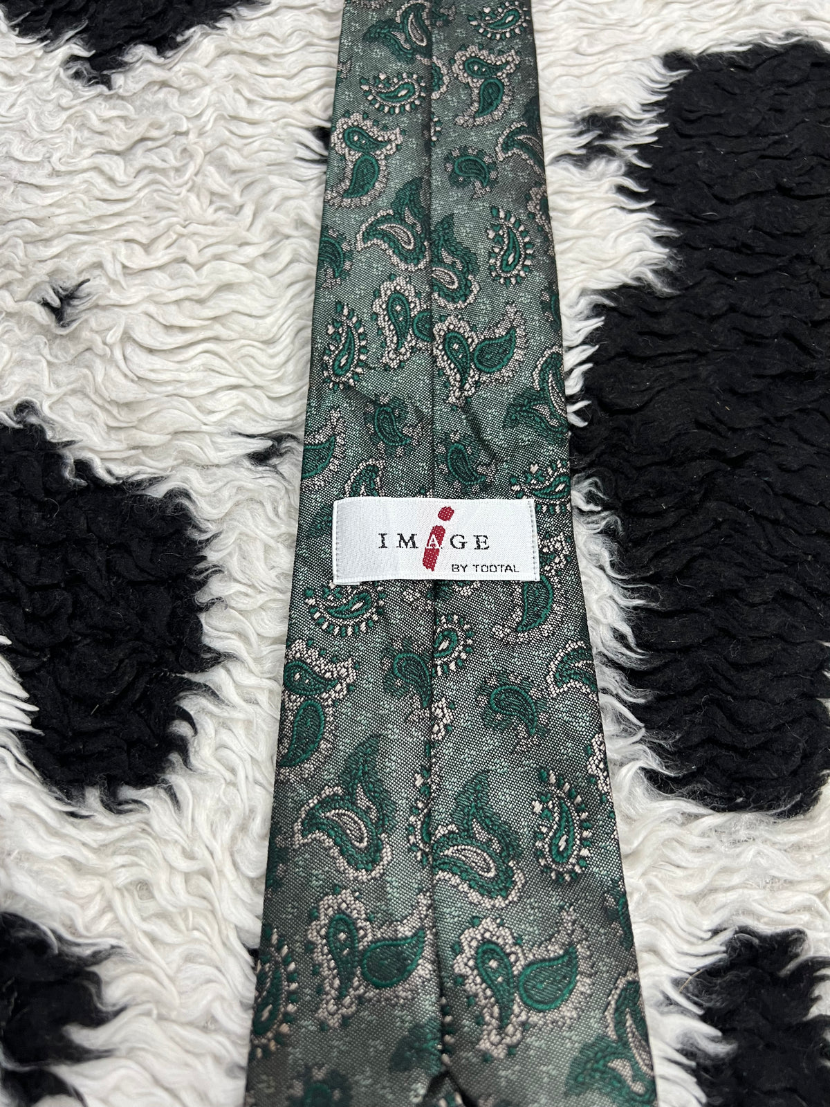 IMAGE Fully Embroidered Green Paisley Tie
