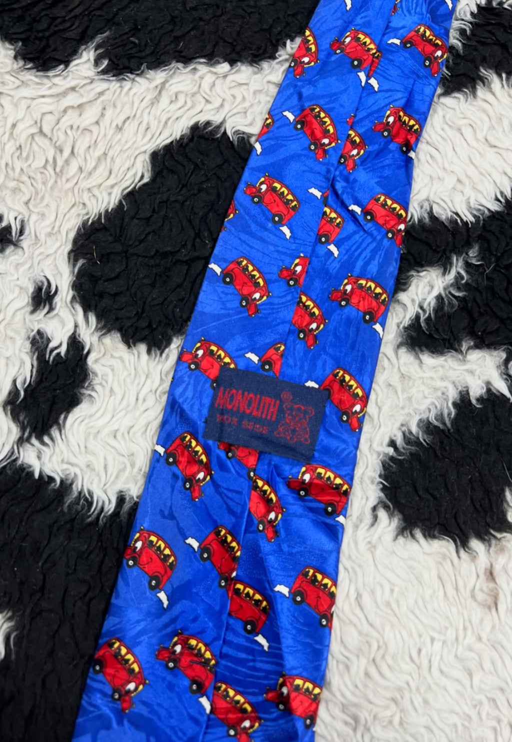 Buses & Taxi Tie