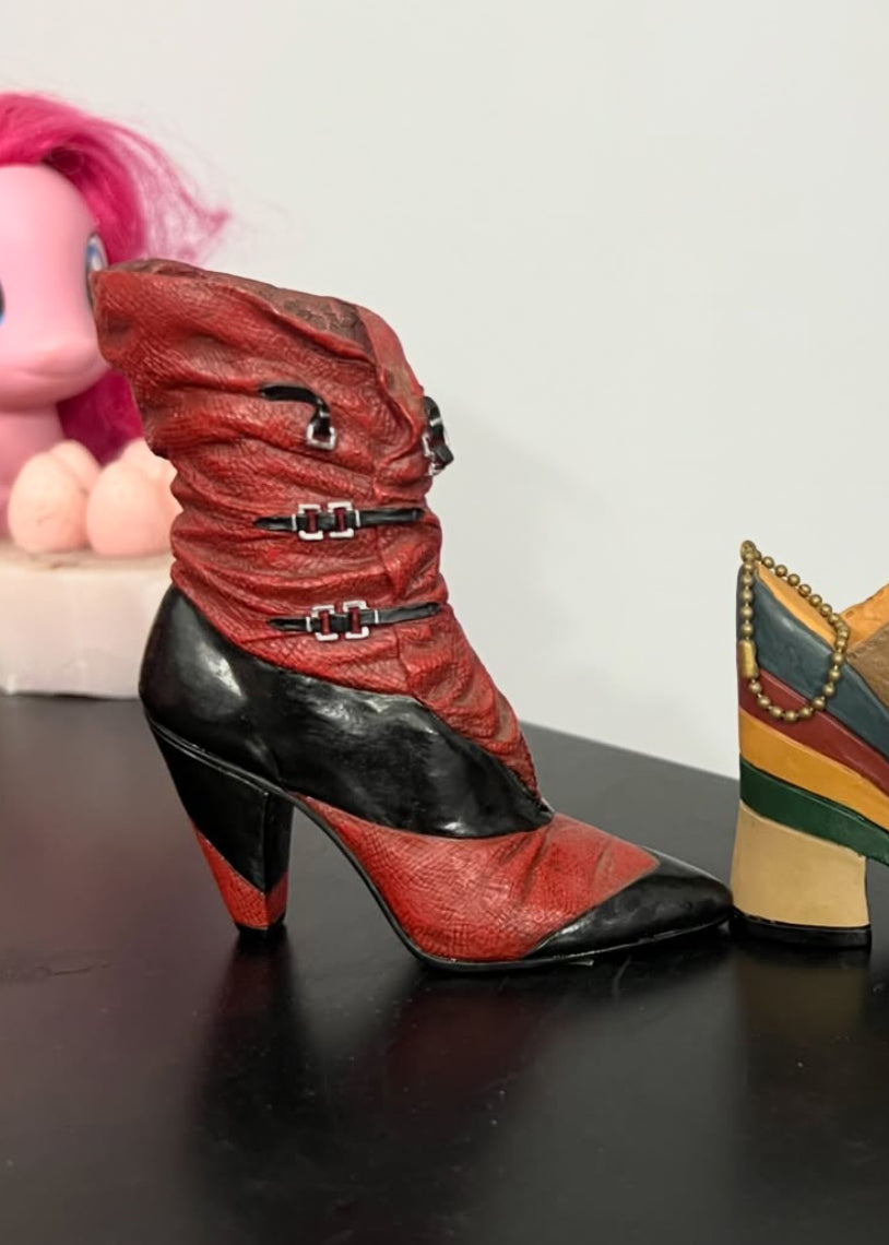 Red & Black Boots Trinket