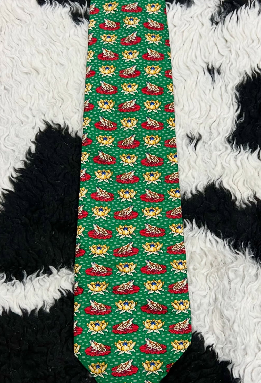Frogs On Lily Pads Tie