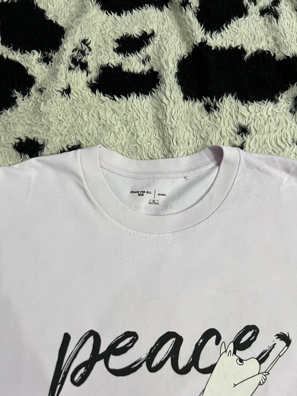 Moomin "Peace for All" Tee (Large - Extra Large)