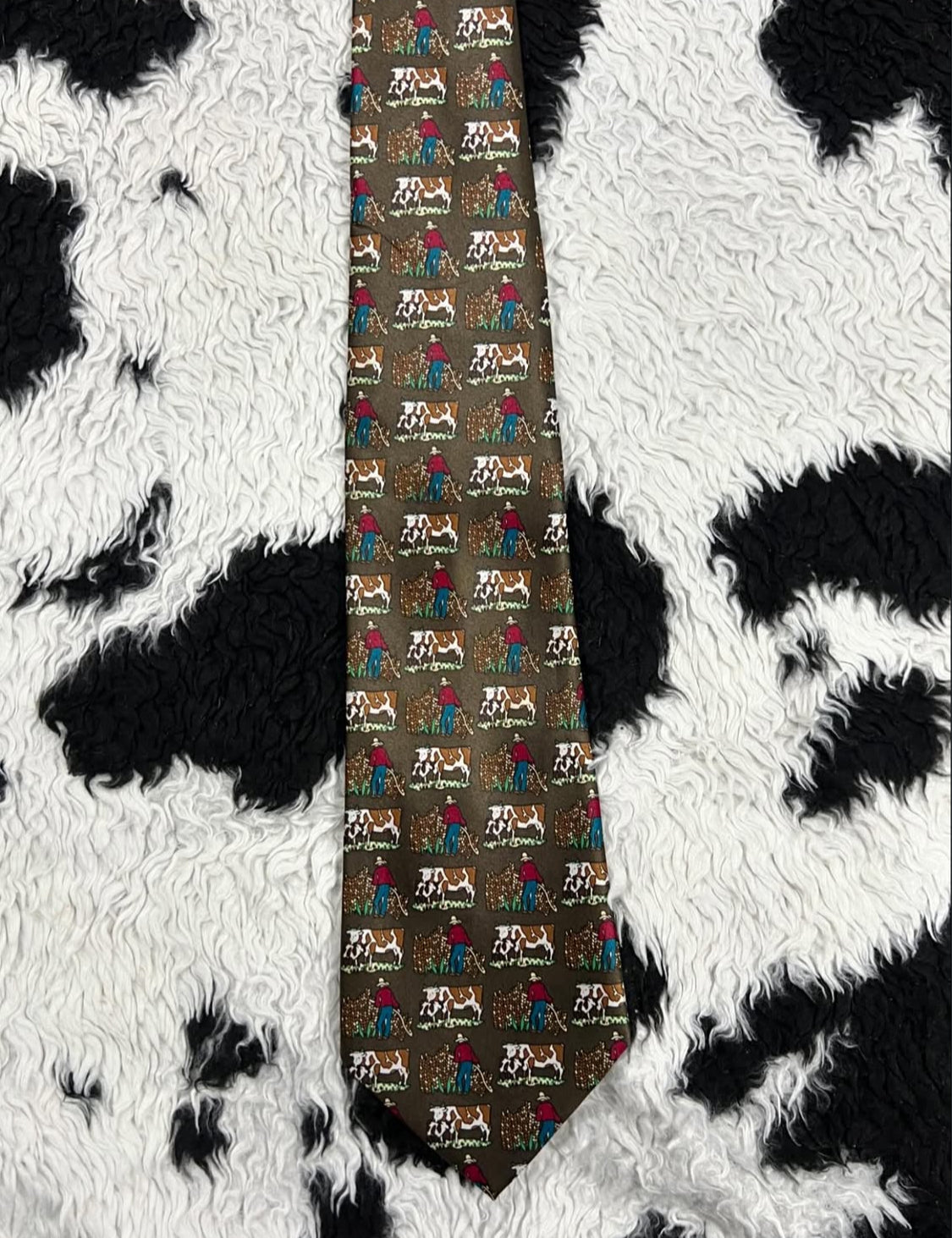 Cows & Farmer Tie