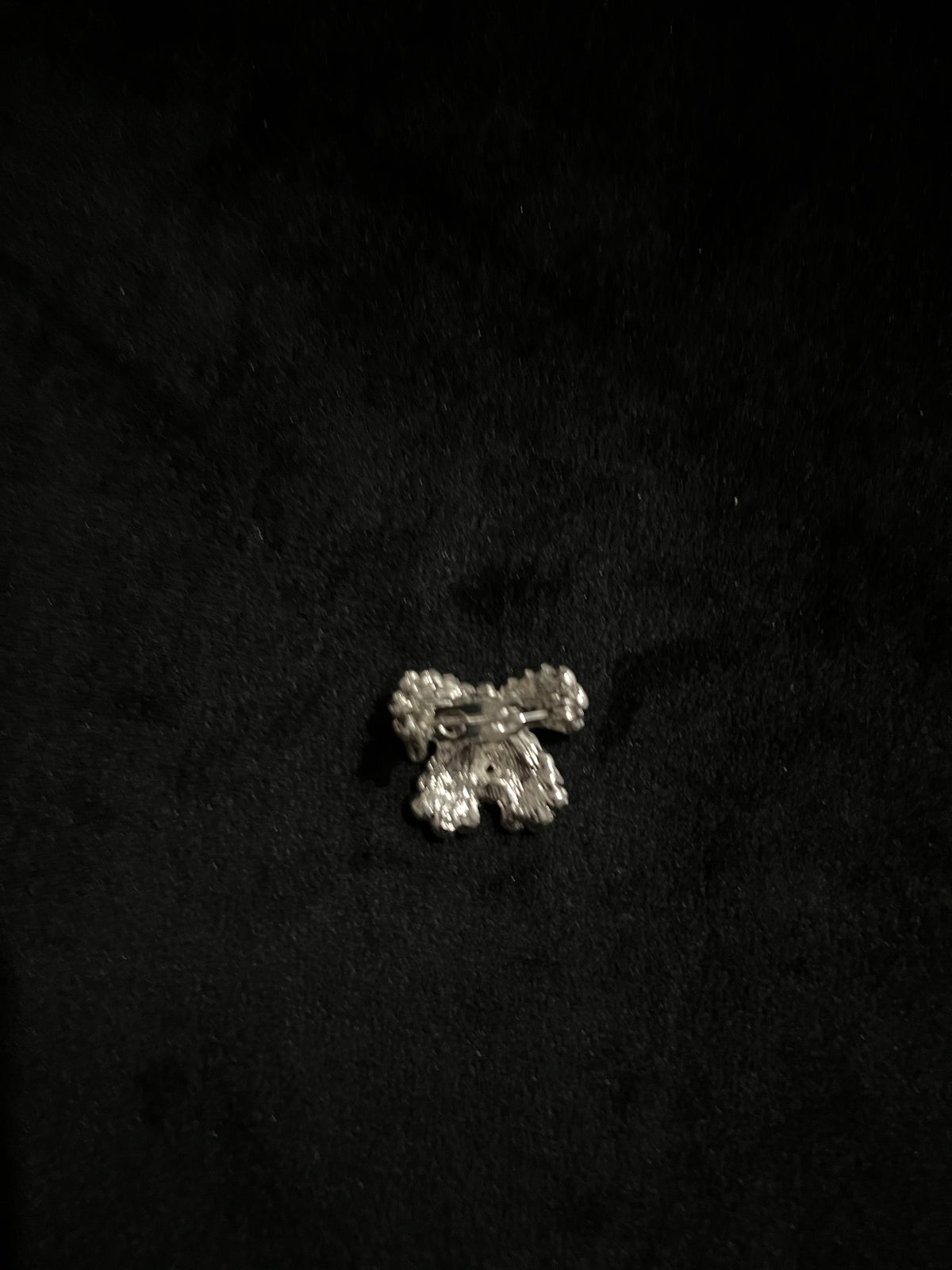 Bedazzled Bow Metal Pin