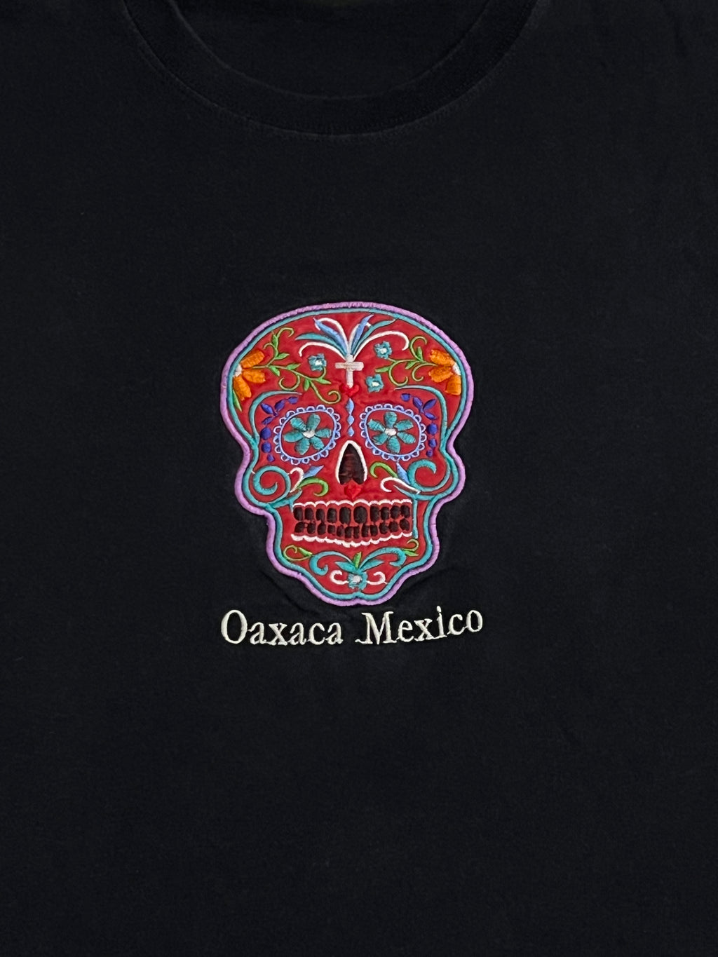 Embroidered Skull Oaxaca Mexico Tee (Medium)