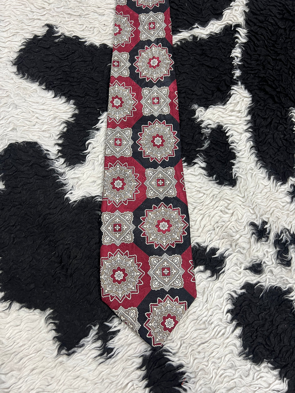 Tom James Black & Red Tie