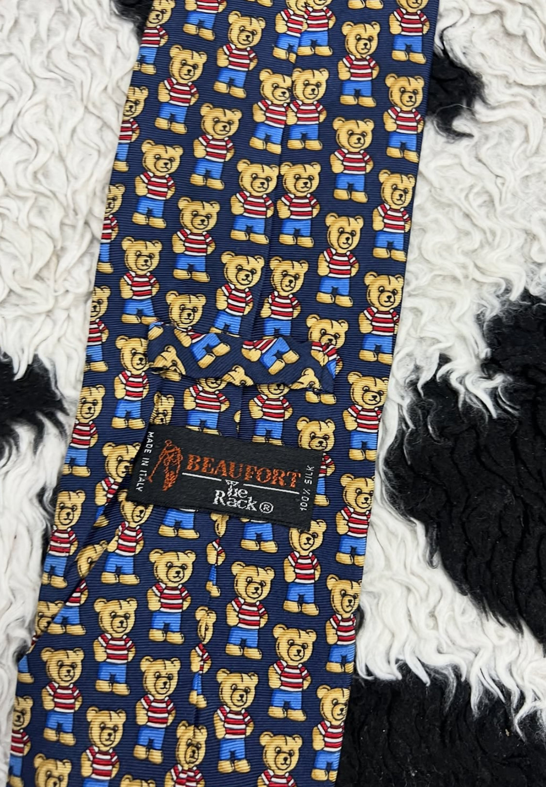 Dressed Up Bears Tie