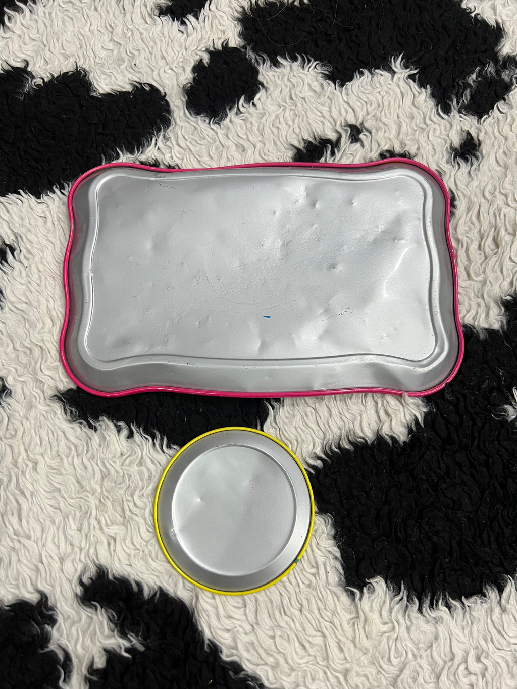 Hand-Painted Jewelry Trays (Set of 2)
