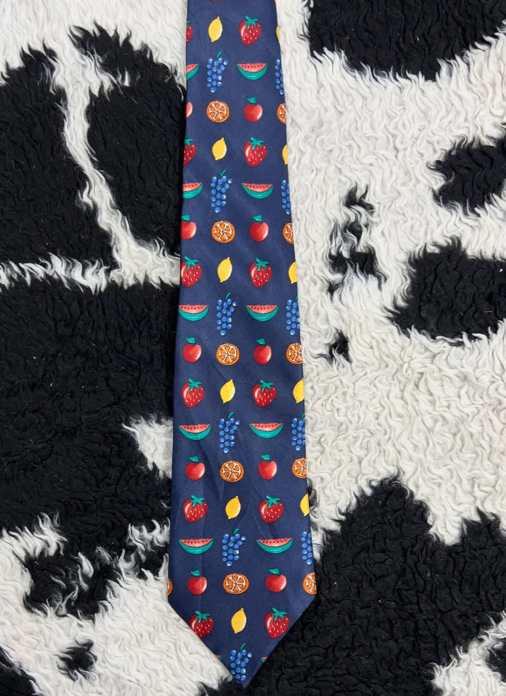 Strawberry & Fruits Tie