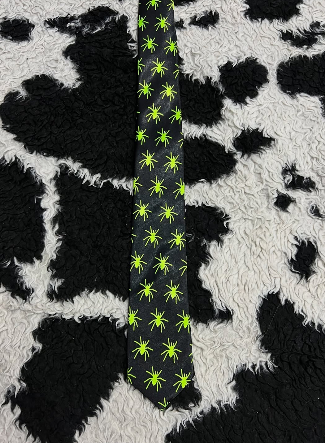 Spiders Tie