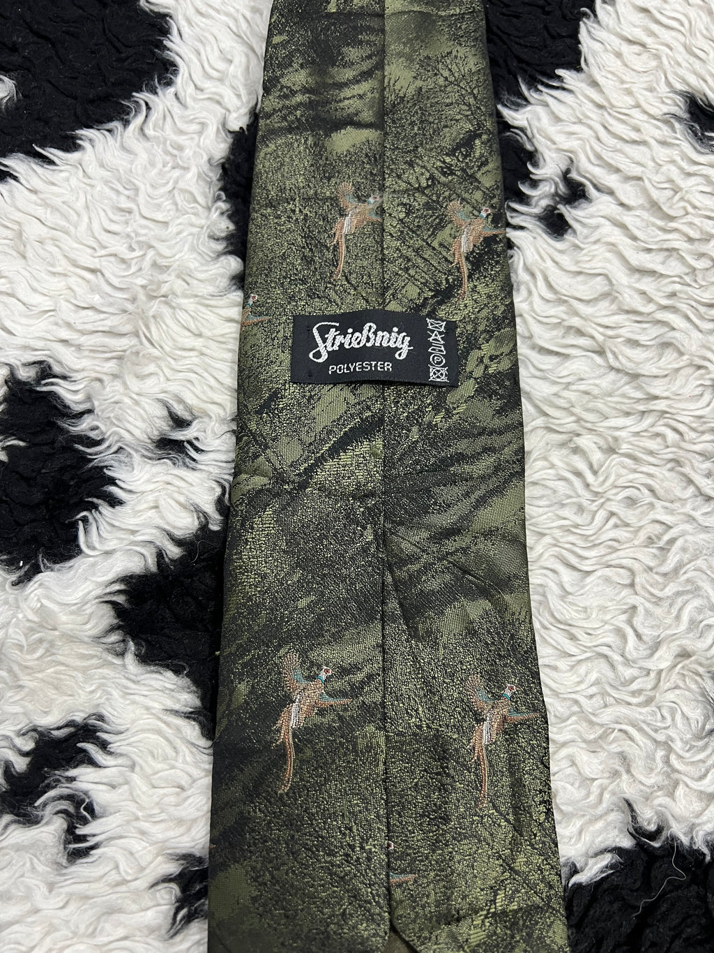 Embroidered Pheasants & Scenery Tie