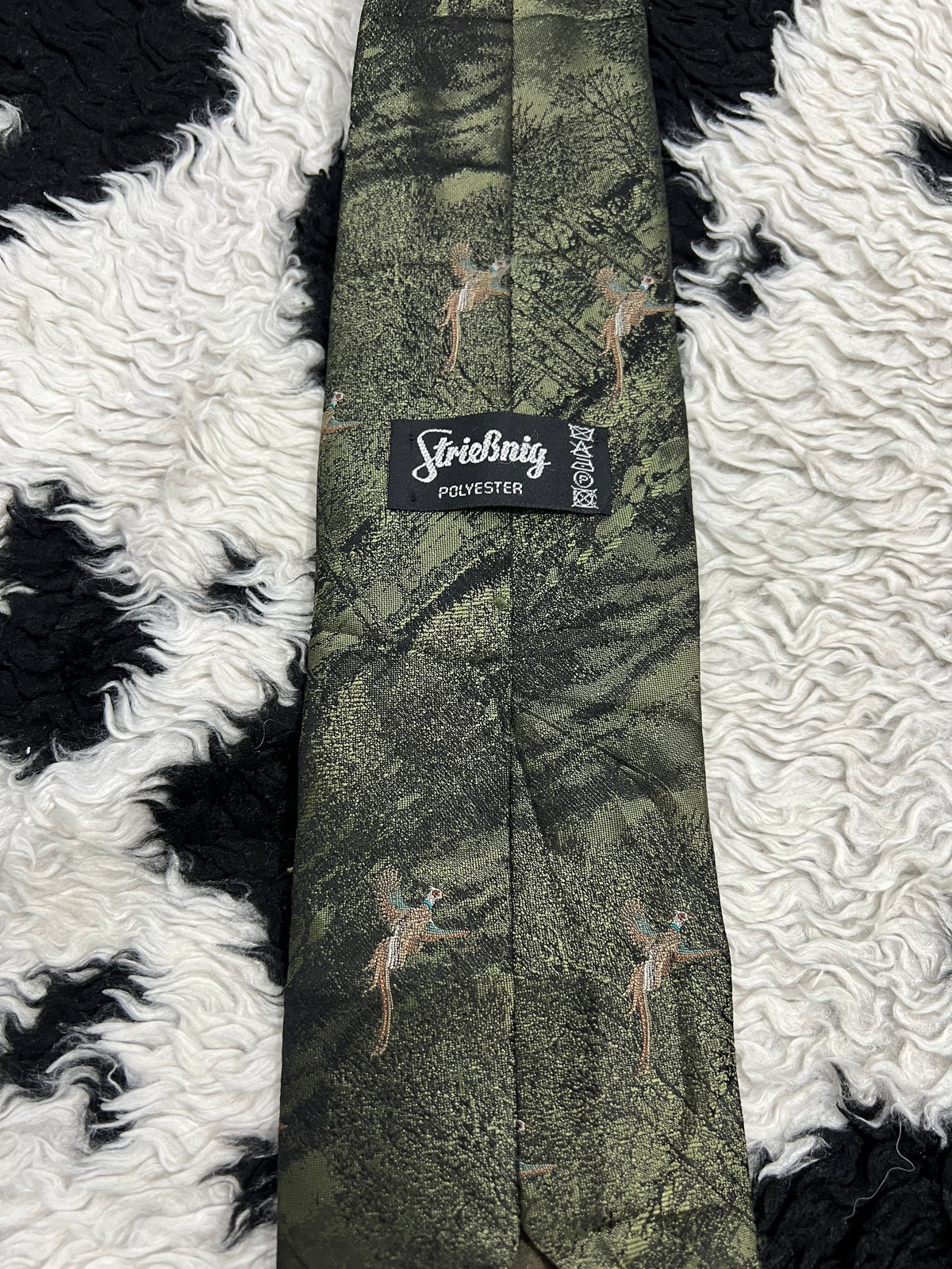Embroidered Pheasants & Scenery Tie
