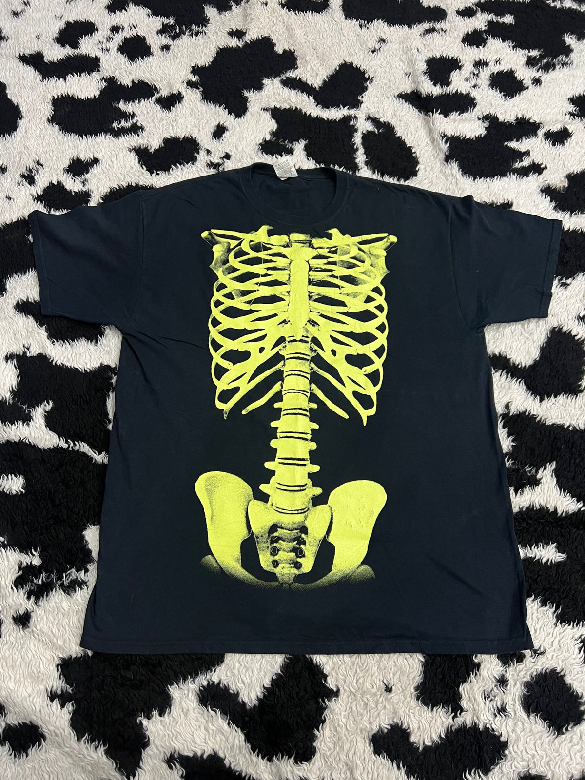 Fruit of the Loom Skeleton Tee (Large)