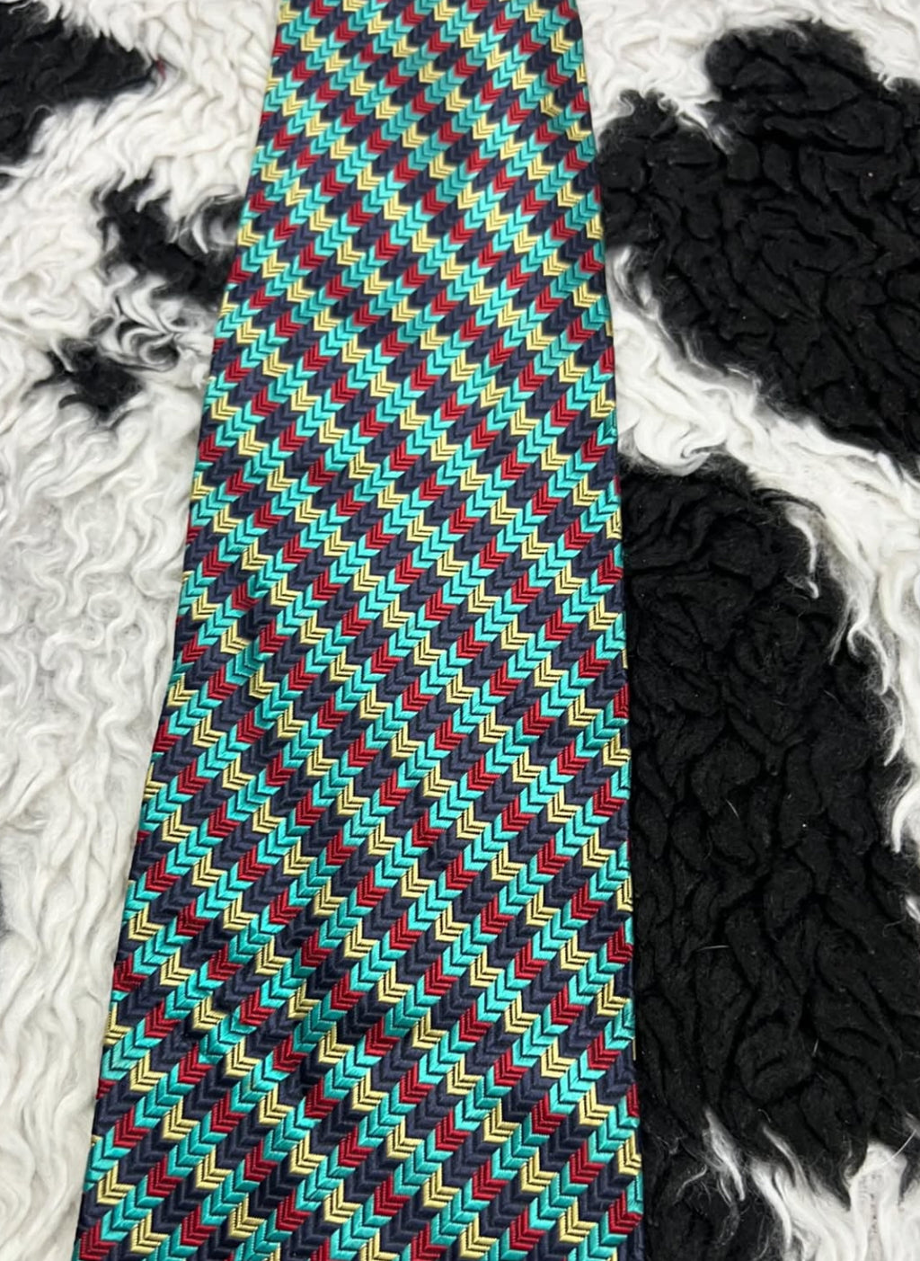 Näser Embroidered Tie