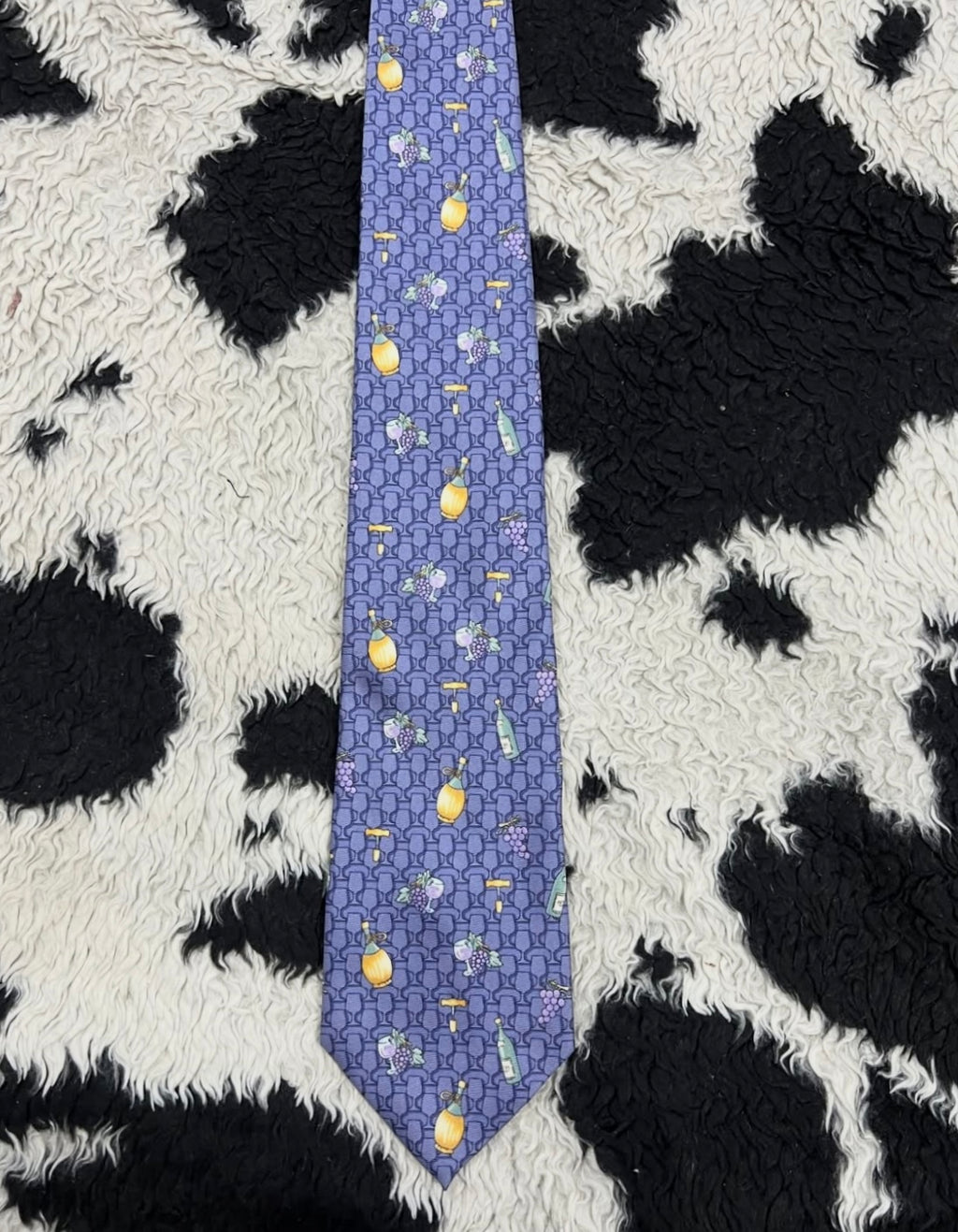 Wine & Winery Tie