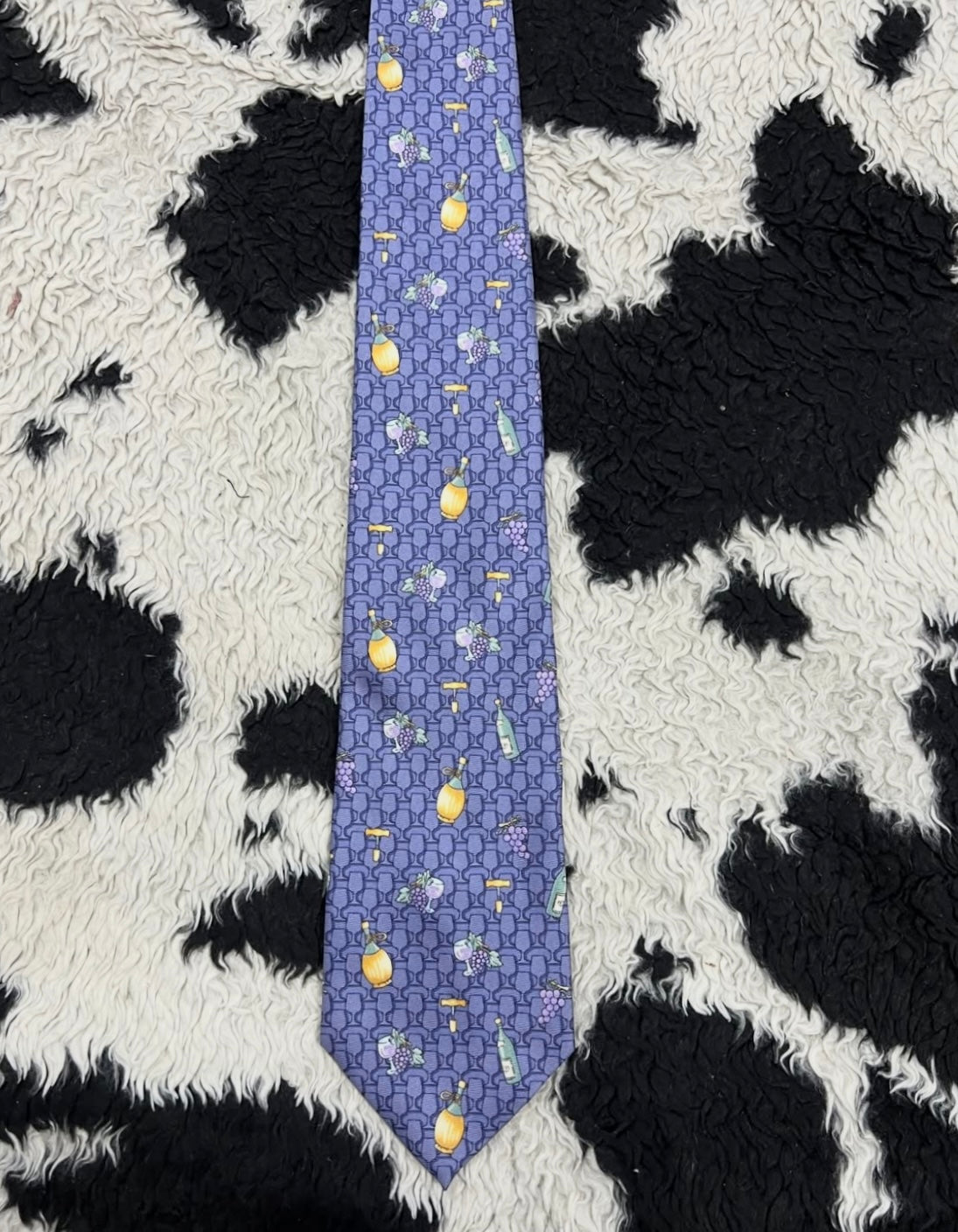 Wine & Winery Tie