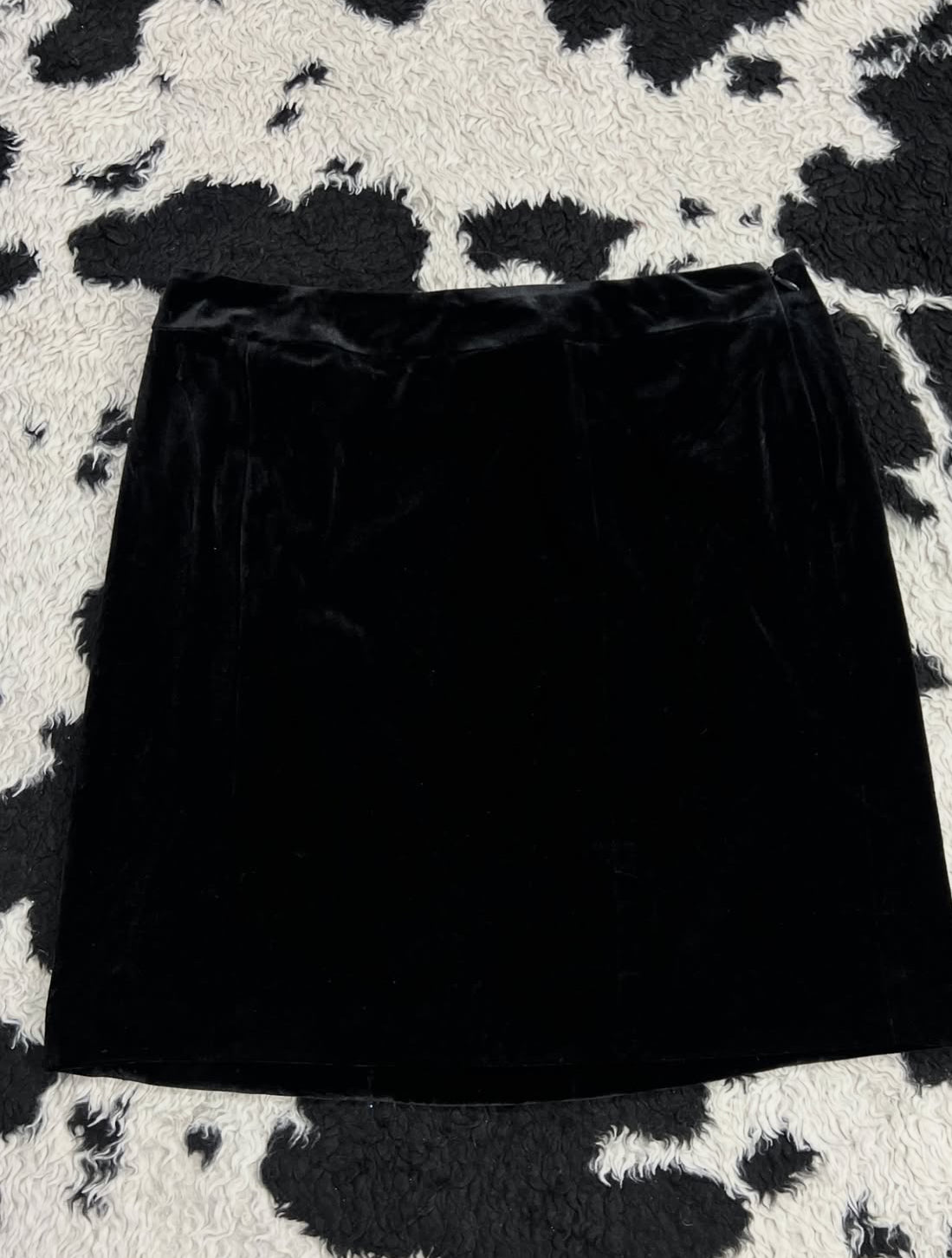Straight Fit Black Velvet Skirt