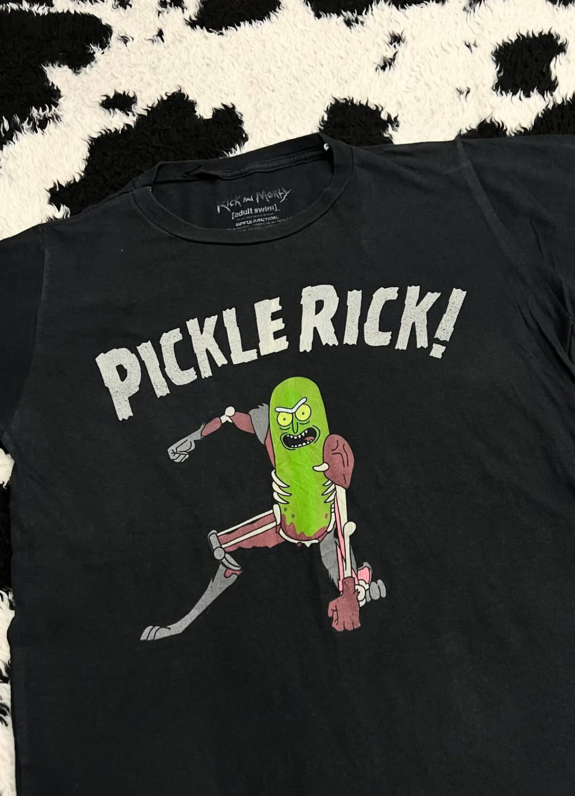 Rick & Morty "Pickle Rick" Tee (Large)