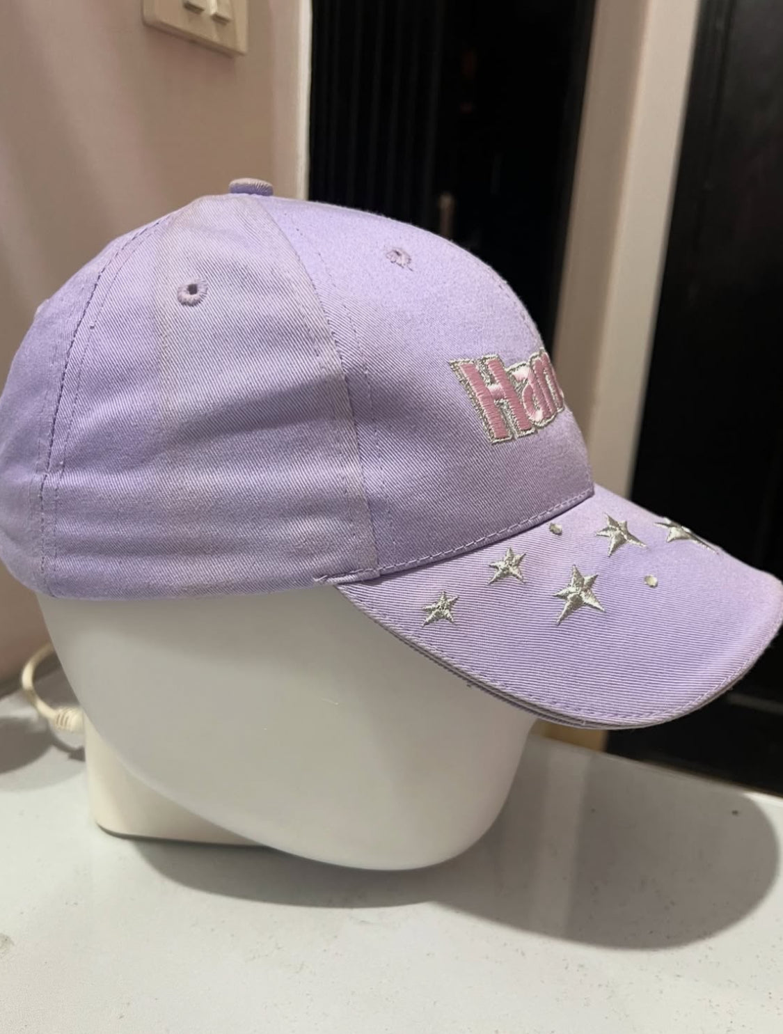 Harrahs Embroidered Stars Cap