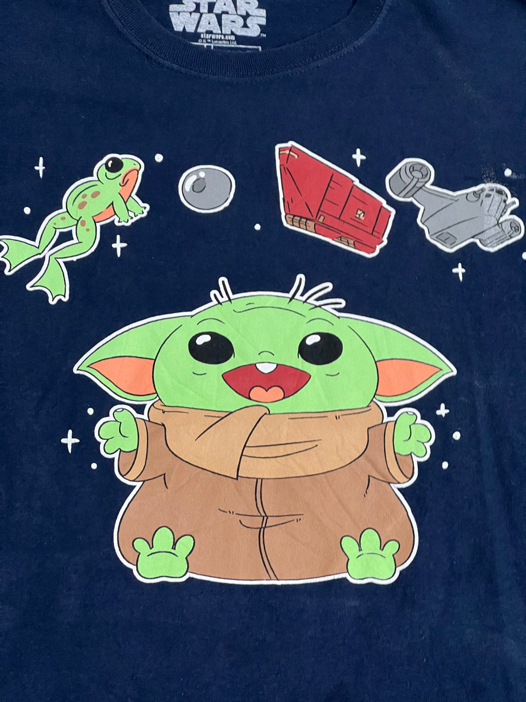 Star Wars Baby Yoda Tee (Large)