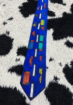 Vibrant Road View & Traffic Tie