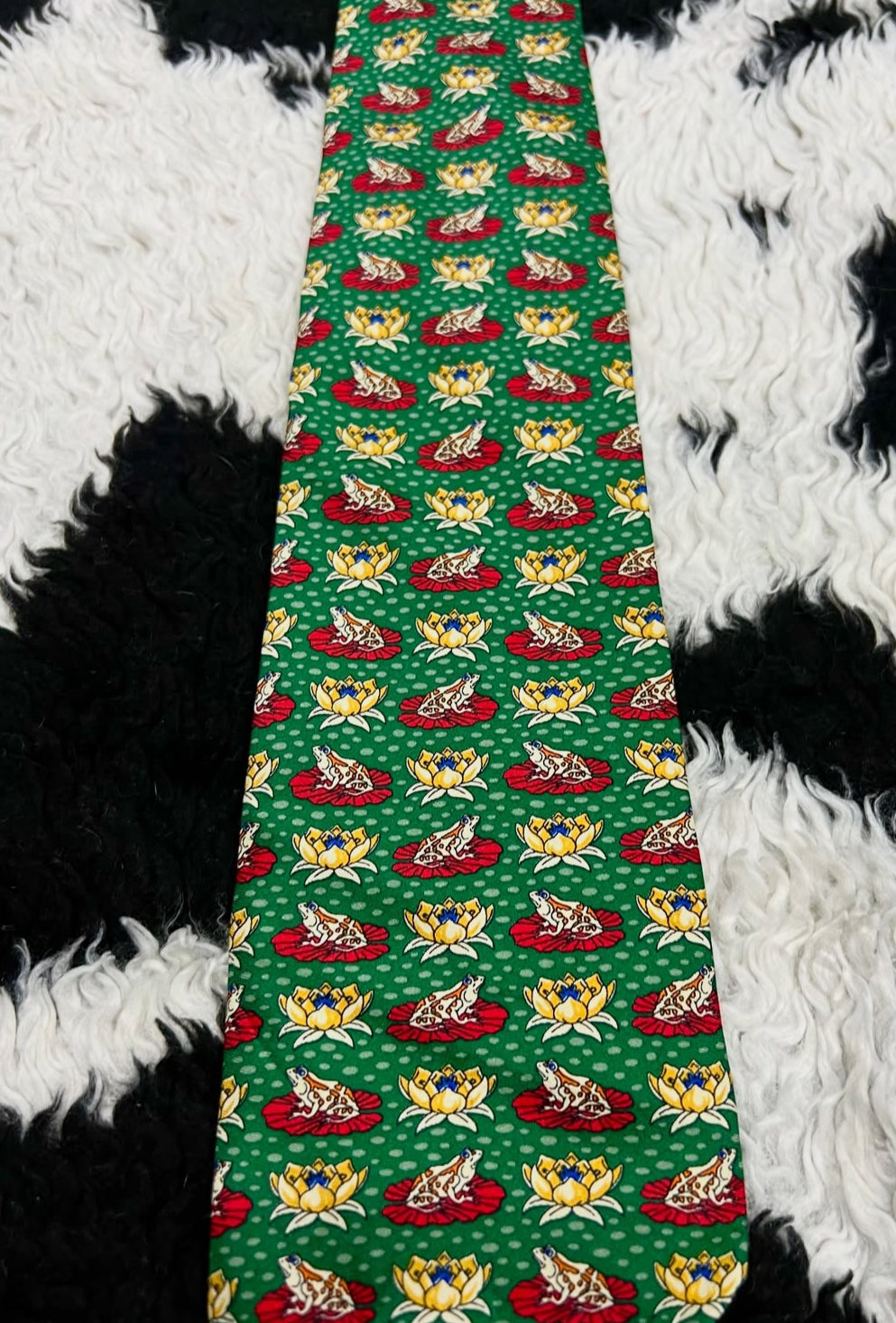 Frogs On Lily Pads Tie