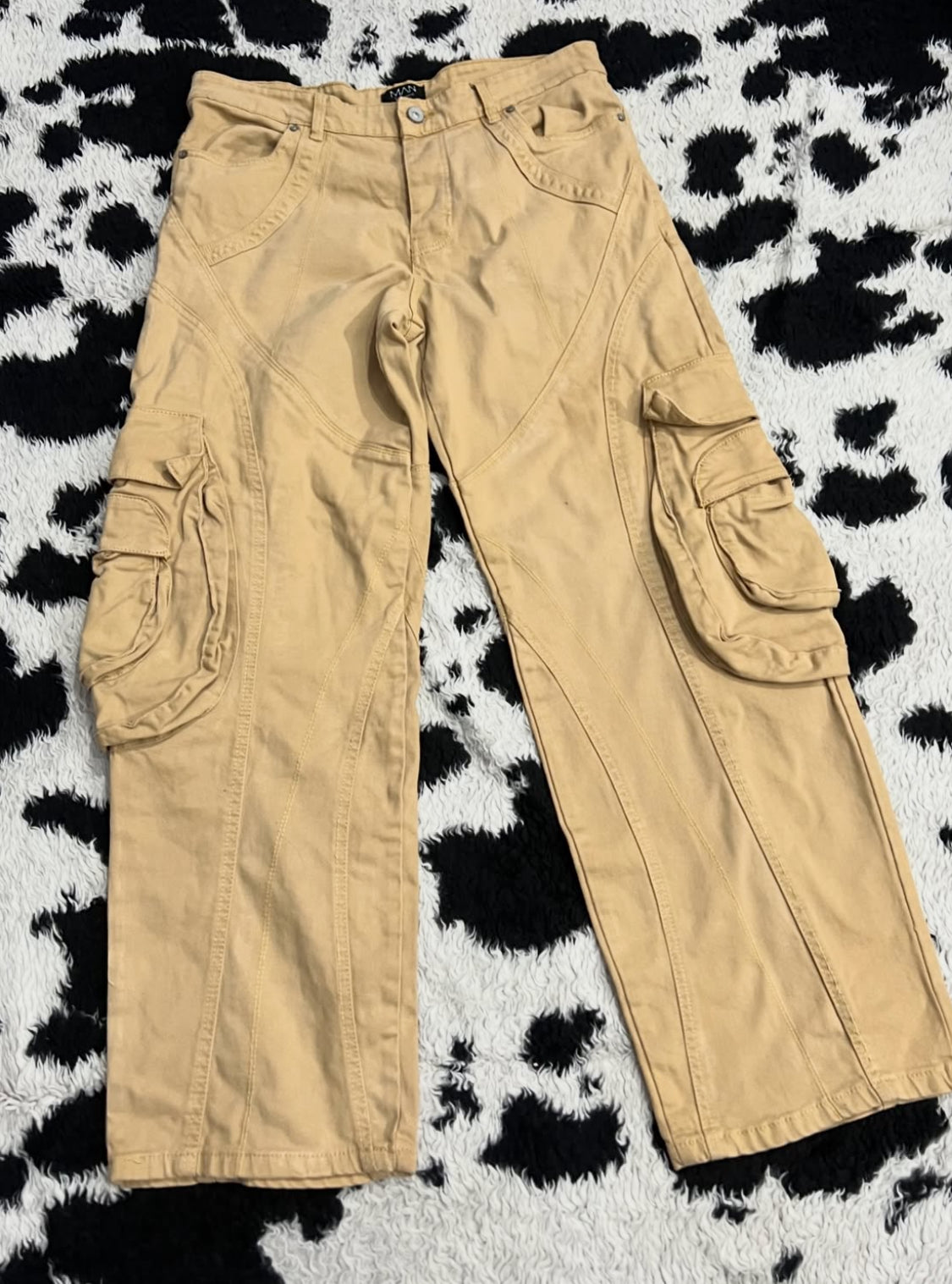 Tan Detailed Cargo Pants (Waist 36)