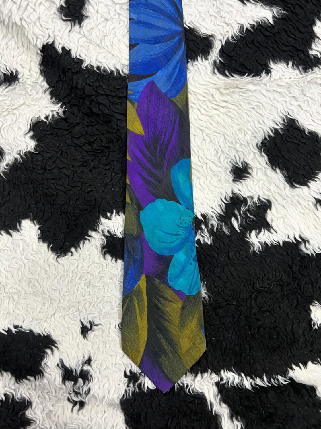 River Island Floral Tie