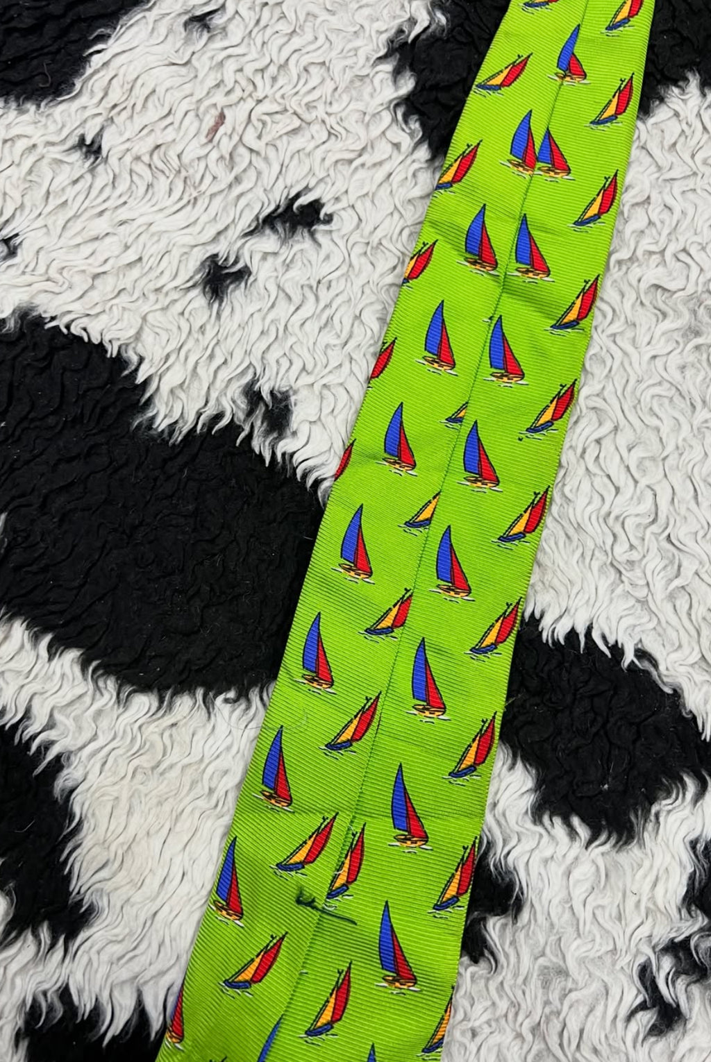 Sailing Boats Tie