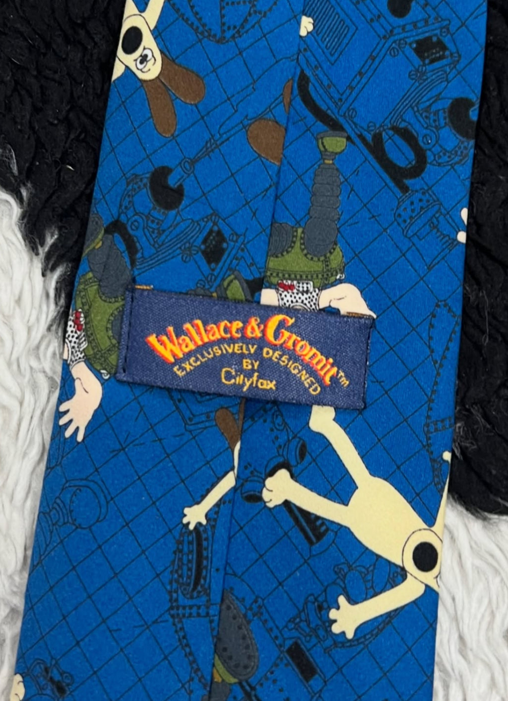 Gromit & Wallace Falling Tie