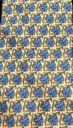 Lillies Tie
