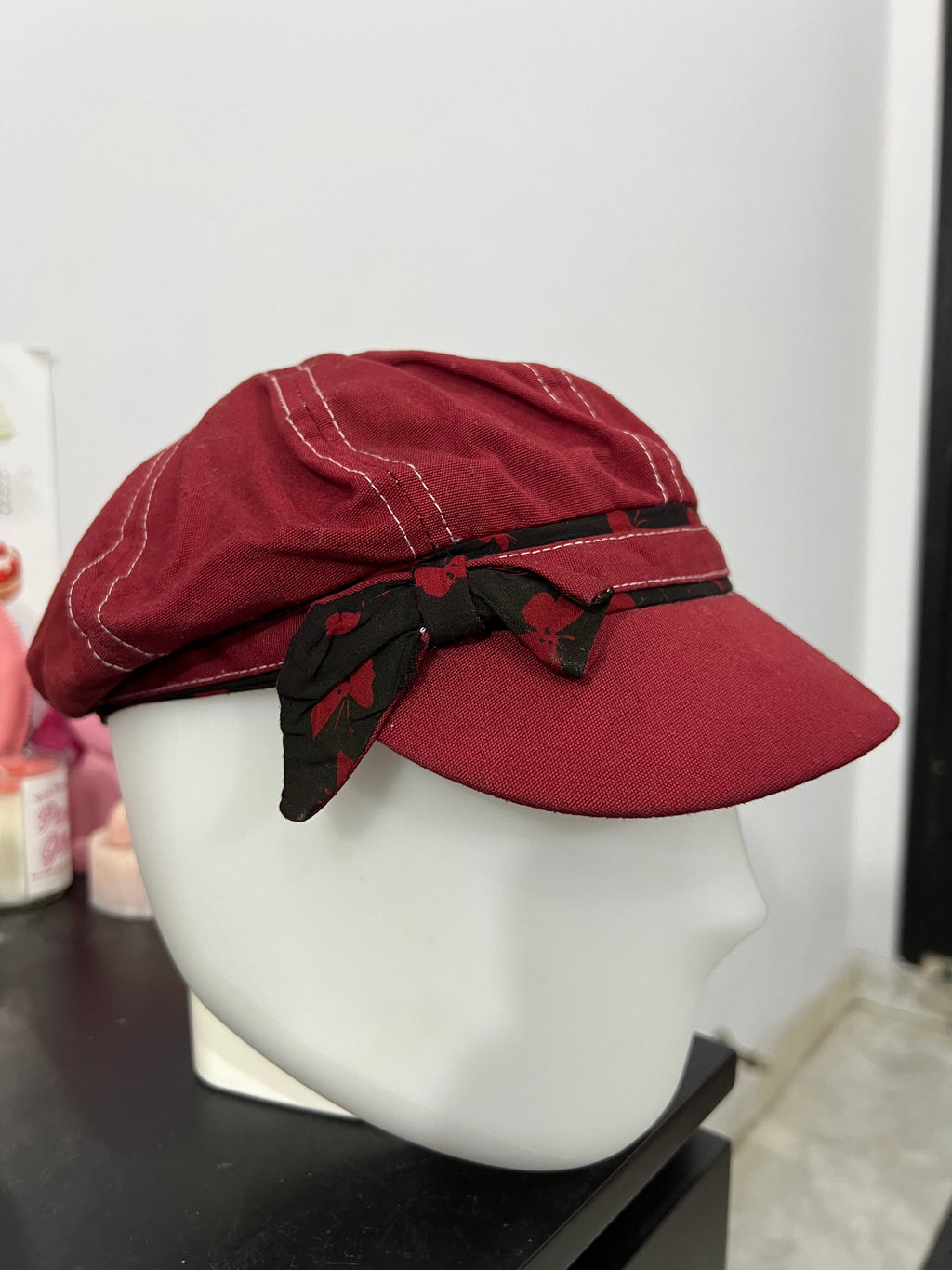 V&D Bow Red Cap