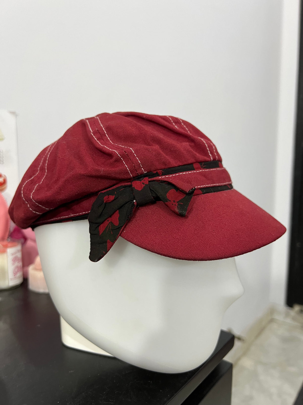 V&D Bow Red Cap