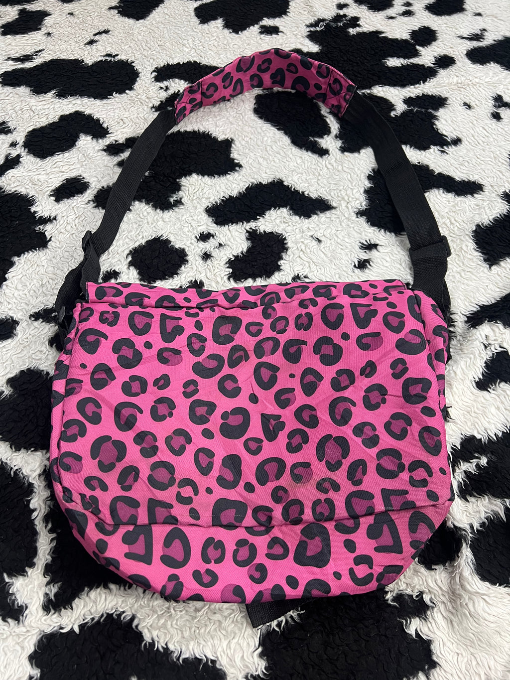 Pink & Black Cheetah Print Messenger Bag