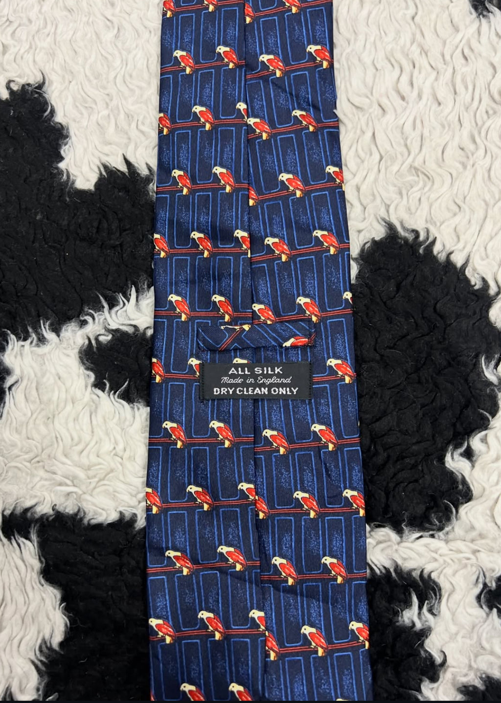 Parrots Tie