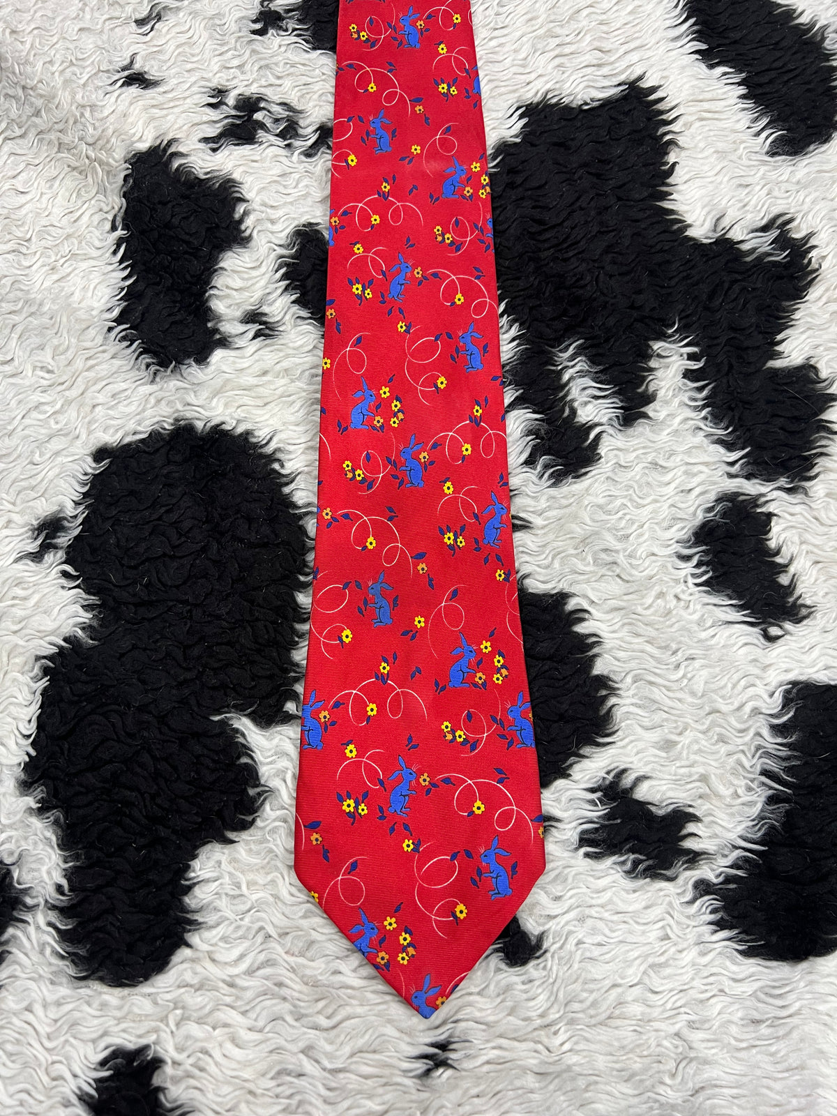 Bunnies in Flowers Tie