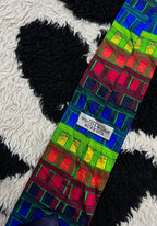 Vibrant Geometric Tie