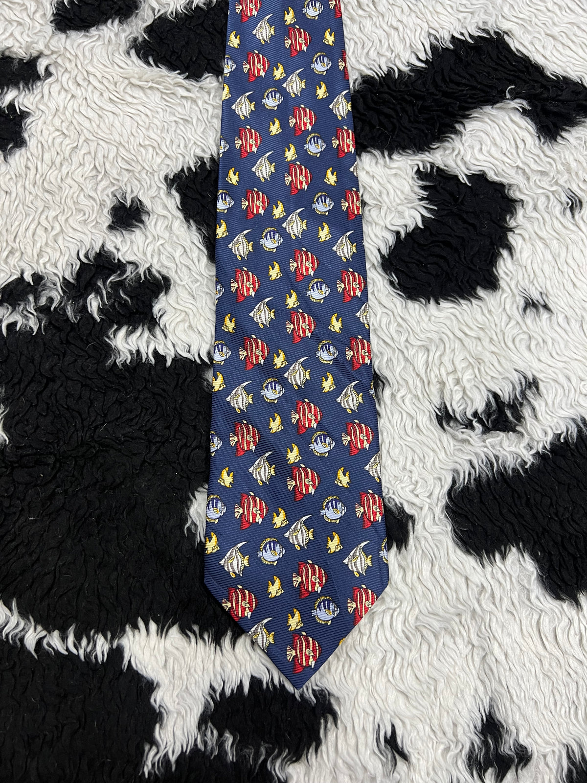 Victor Laurent Fishes Tie