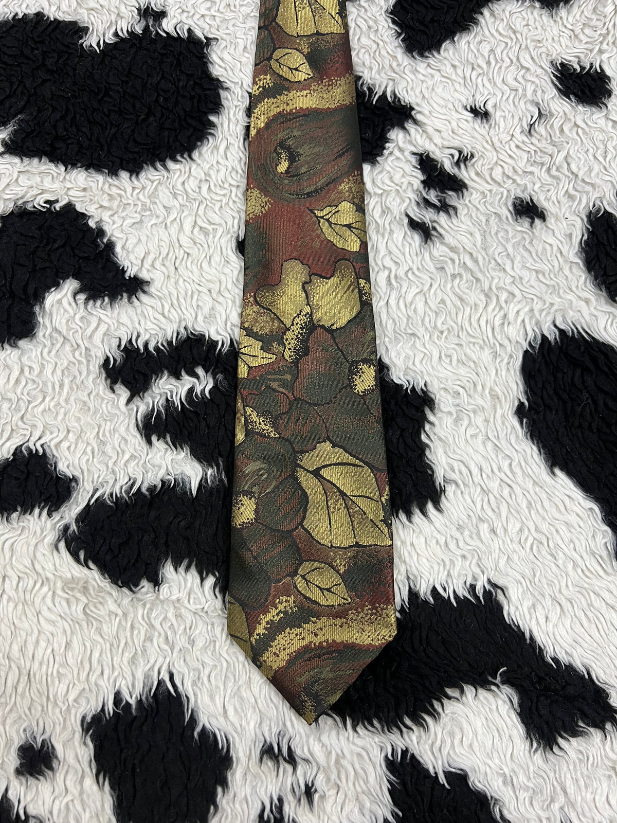 Gilt Edge Brown Fully Embroidered Tie