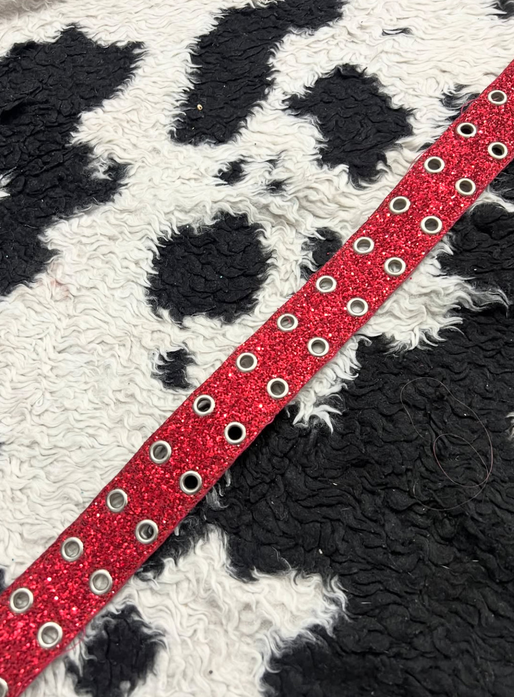 Glitter Red Double-Hole Belt