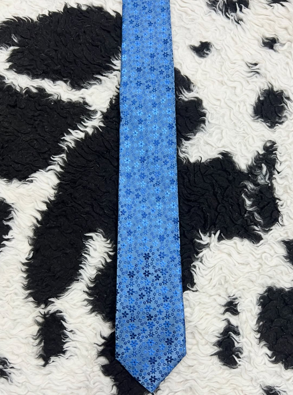 Blue Floral Embroidered Tie
