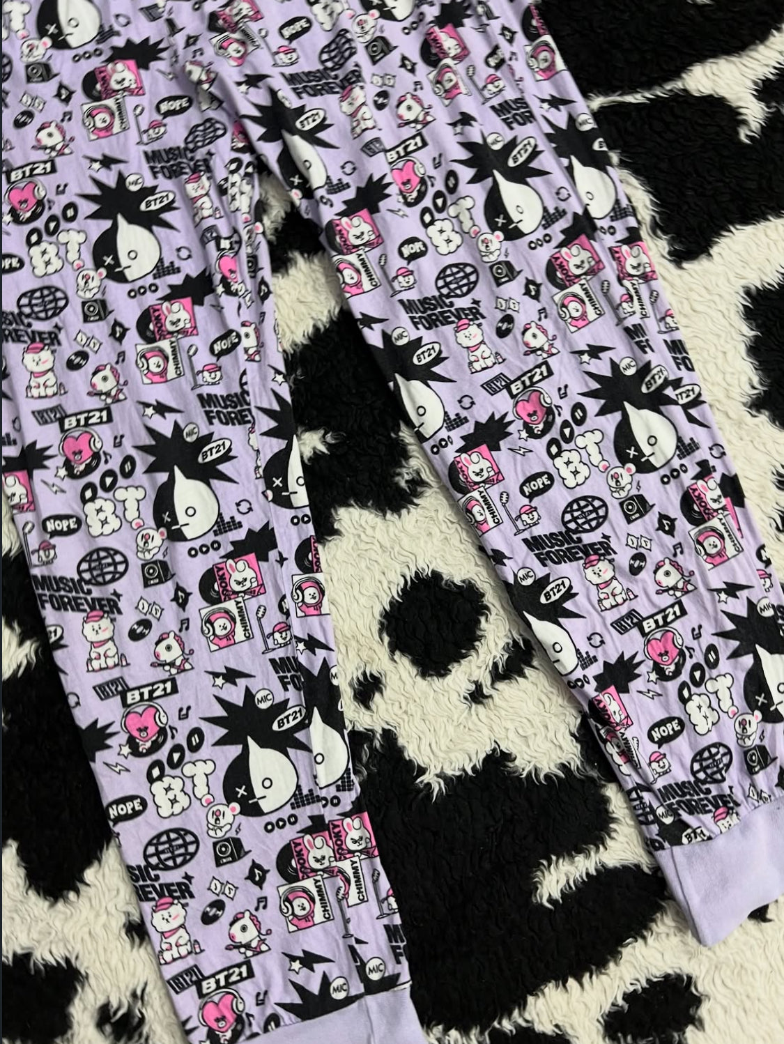 BT21 PJs (Large)