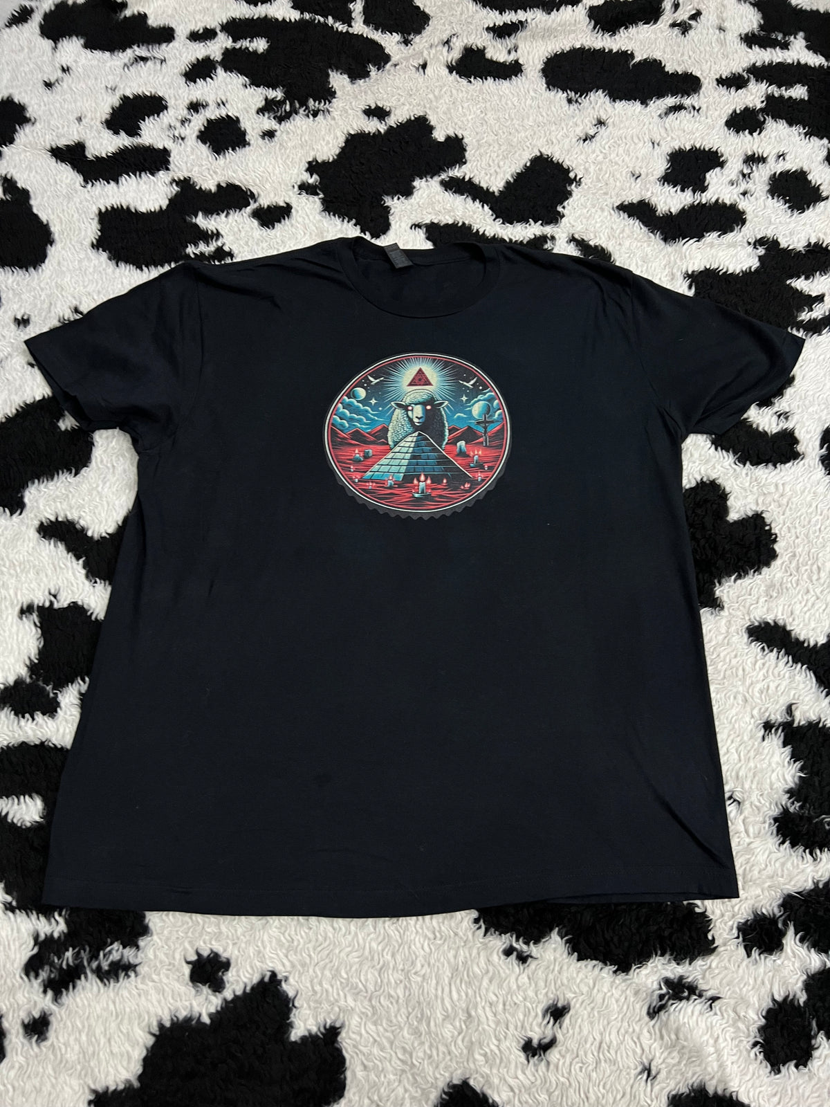 Cult of the Lamb Tee (Large / Extra Large)