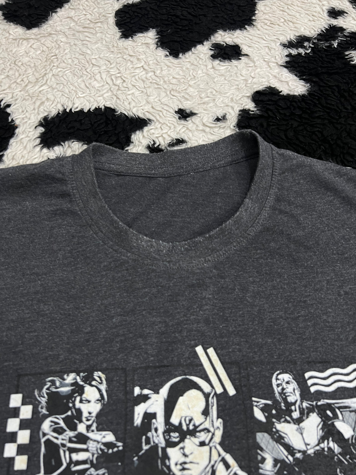 The Avengers Tee (Large - Extra Large)
