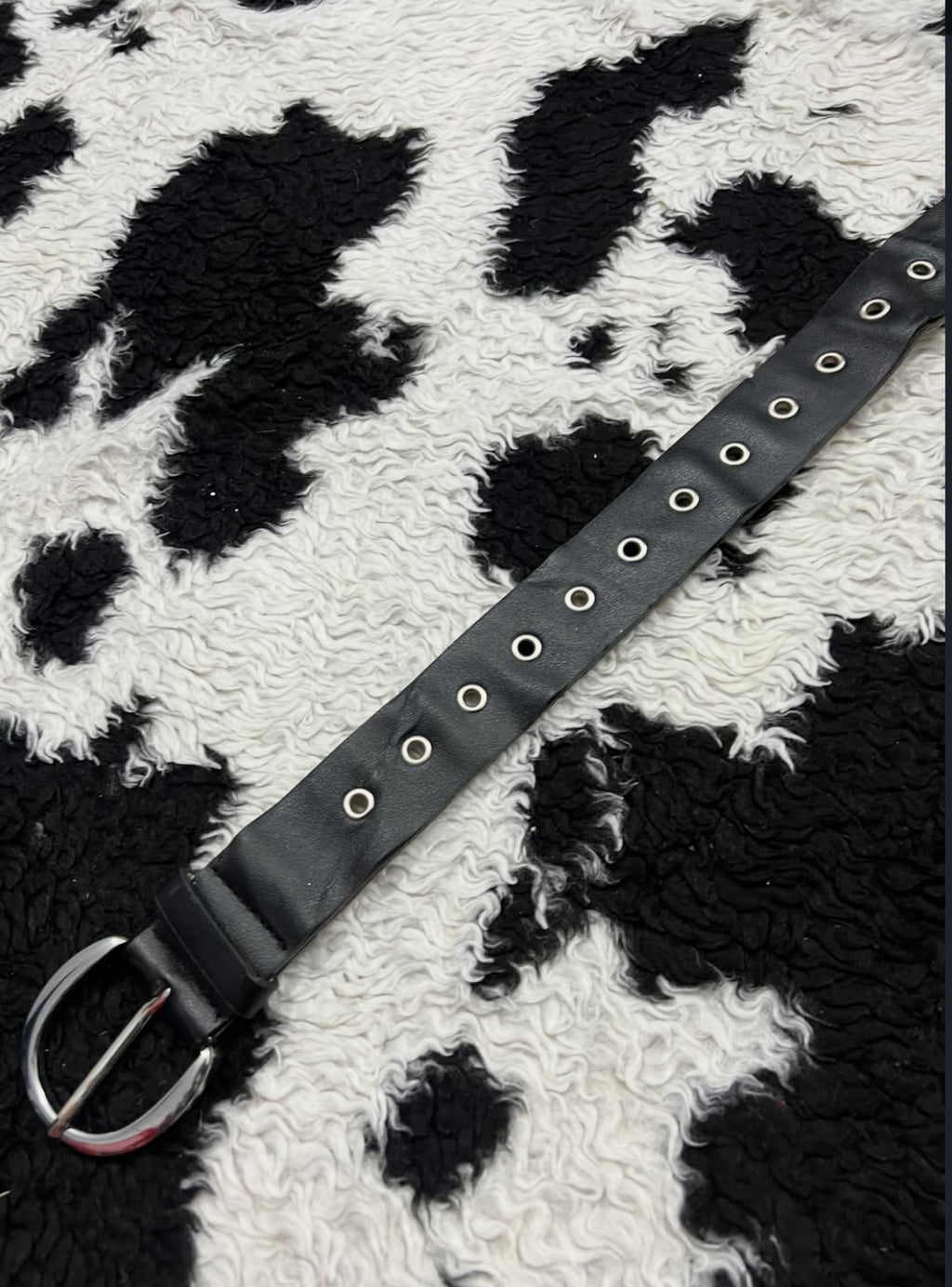 Single-Hole Black Belt