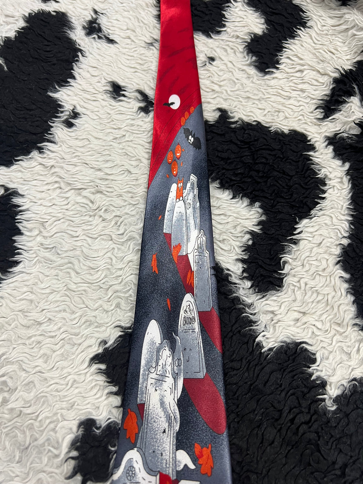 Ghosts & Graves Tie