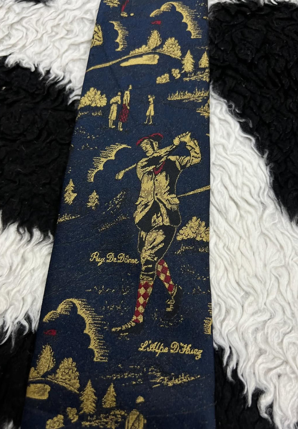 Golfing Tie